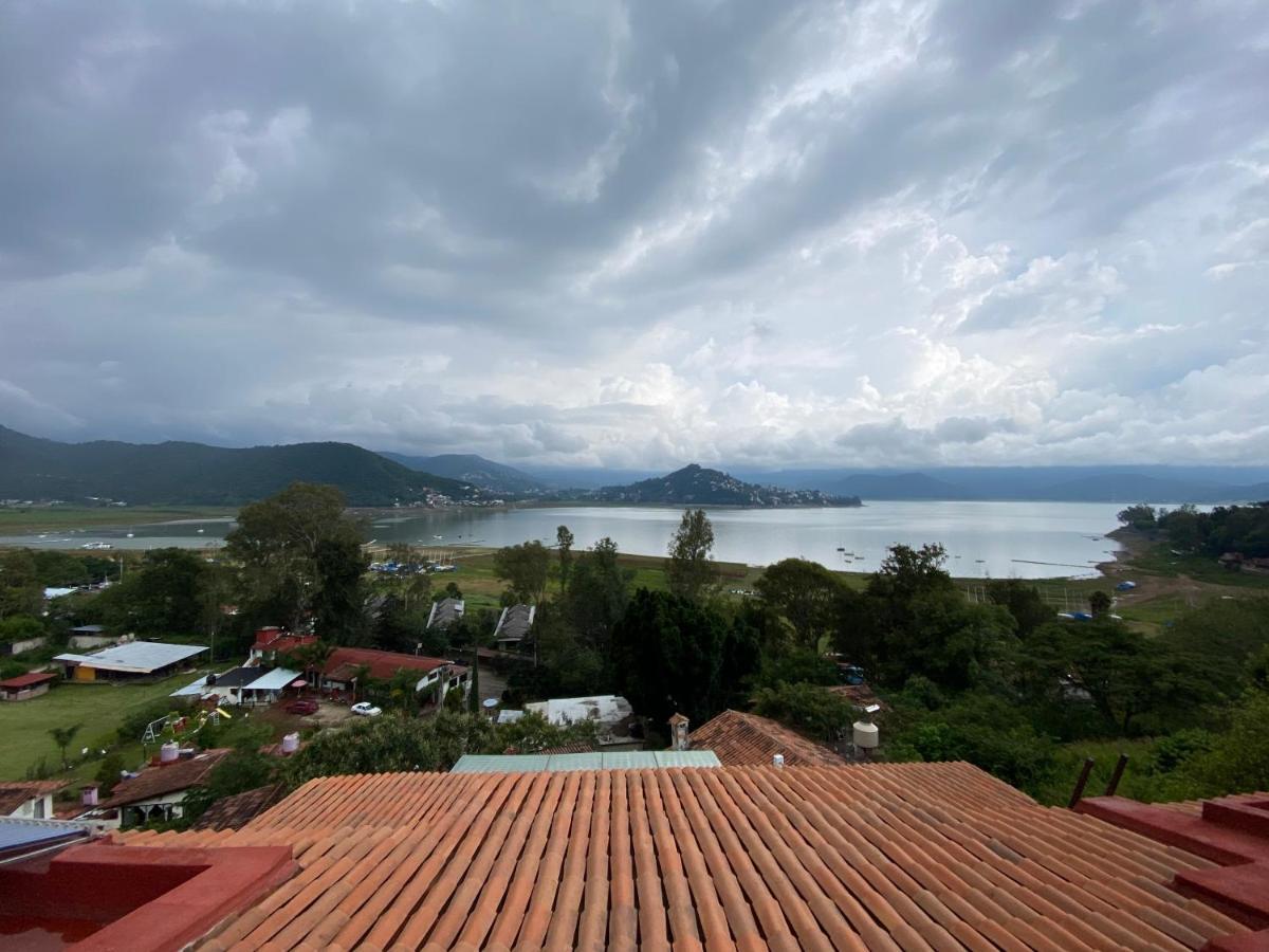 Anturios Habitación en casa particular Valle de Bravo
